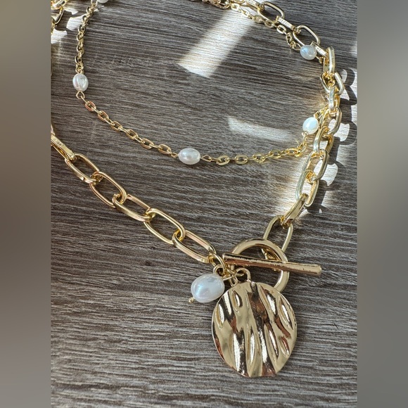 Gold and Pearl Layered Necklace A1532 - Picture 4 of 5